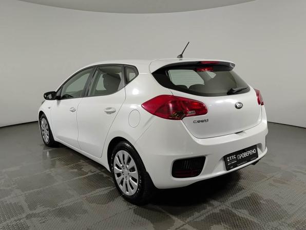 Kia Ceed II Рестайлинг с пробегом 2016 года, цена 1 350 000 рублей, 144428 км, хэтчбек, Автокод Объявления