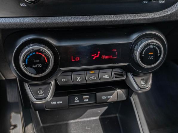 Kia Rio IV с пробегом 2019 года, цена 1 260 000 рублей, 128213 км, седан, Автокод Объявления