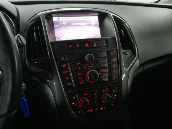 Opel Astra J Рестайлинг с пробегом 2014 года, цена 589 000 рублей, 193000 км, хэтчбек, Автокод Объявления