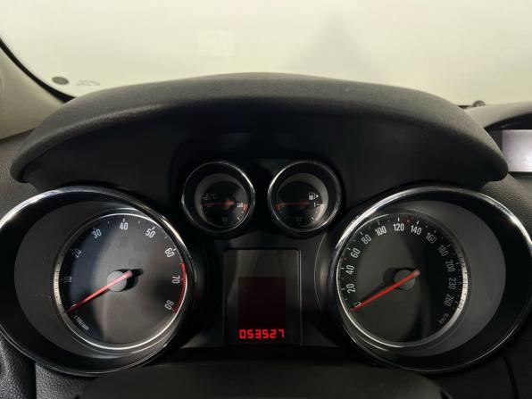 Opel Mokka I с пробегом 2014 года, цена 1 299 000 рублей, 53400 км, внедорожник, Автокод Объявления
