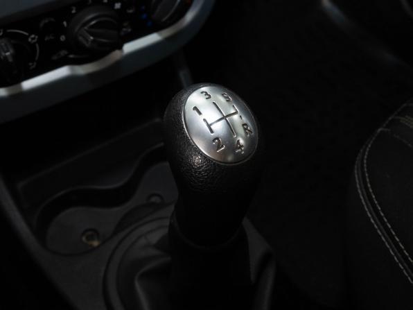 Renault Sandero I с пробегом 2014 года, цена 650 000 рублей, 179800 км, хэтчбек, Автокод Объявления