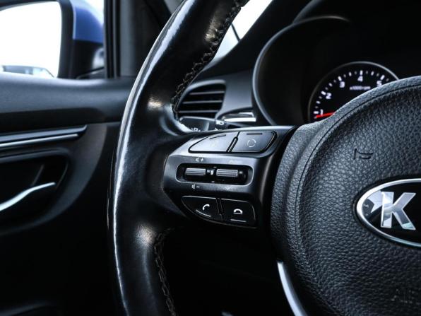 Kia Rio IV с пробегом 2017 года, цена 1 359 000 рублей, 179957 км, седан, Автокод Объявления