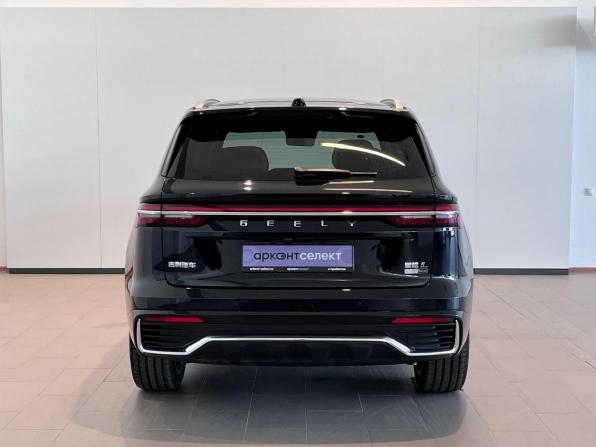 Geely Monjaro I Рестайлинг 2 с пробегом 2026 года, цена 4 399 000 рублей, 16 км, внедорожник, Автокод Объявления