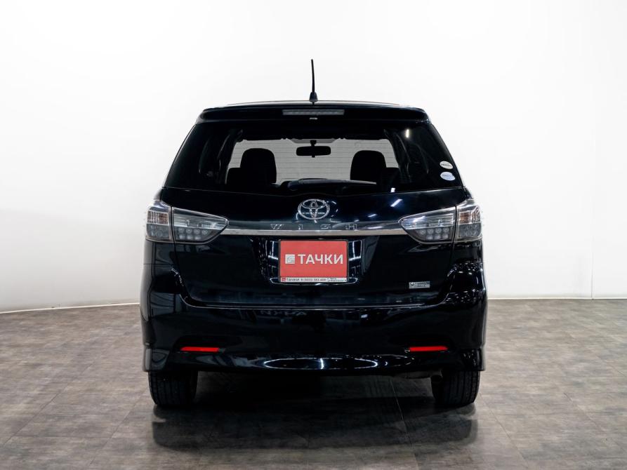 Toyota Wish II Рестайлинг Чита  - изображение 4