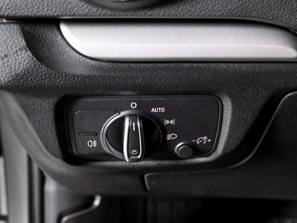 Audi A3 III (8V) с пробегом 2013 года, цена 1 300 000 рублей, 105505 км, хэтчбек, Автокод Объявления
