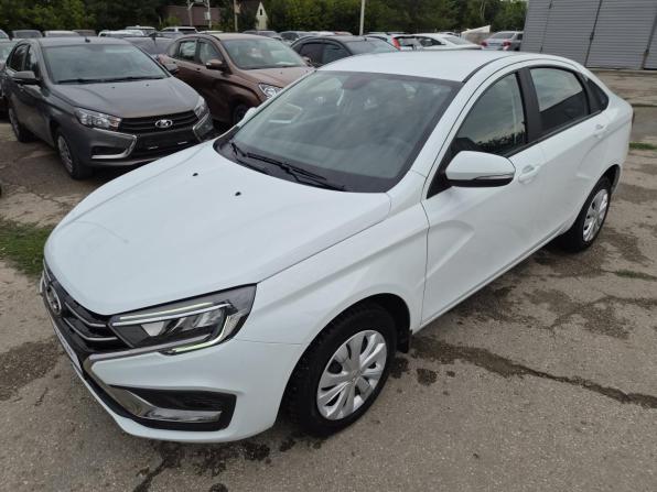 Lada (ВАЗ) Vesta I Рестайлинг (NG) с пробегом 2024 года, цена 1 417 000 рублей, 1908 км, седан, Автокод Объявления