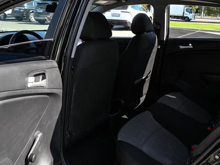 Hyundai Solaris I Волгоград  - изображение 11