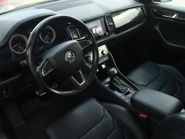 Skoda Kodiaq I с пробегом 2018 года, цена 2 303 000 рублей, 201500 км, внедорожник, Автокод Объявления
