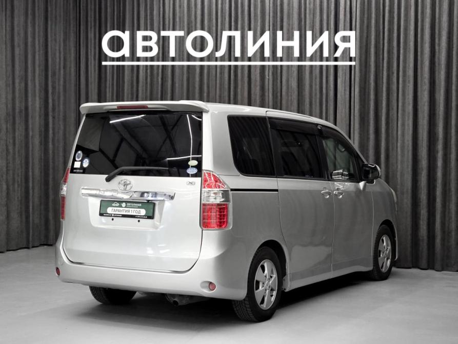 Toyota Noah II (R70) Красноярск  - изображение 9