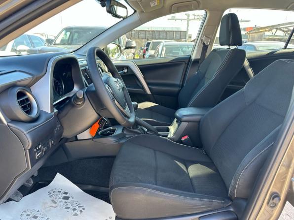 Toyota RAV4 IV (XA40) Рестайлинг с пробегом 2016 года, цена 2 476 000 рублей, 186988 км, внедорожник, Автокод Объявления