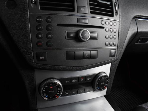 Mercedes-Benz C-Класс III (W204) с пробегом 2009 года, цена 949 000 рублей, 329838 км, седан, Автокод Объявления