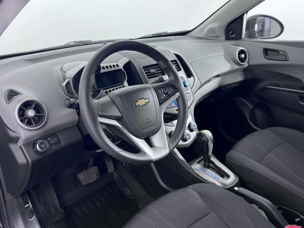 Chevrolet Aveo II с пробегом 2014 года, цена 690 000 рублей, 81608 км, седан, Автокод Объявления