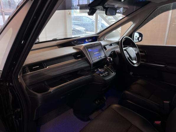 Honda Freed II Рестайлинг с пробегом 2020 года, цена 1 980 000 рублей, 78778 км, компактвэн, Автокод Объявления