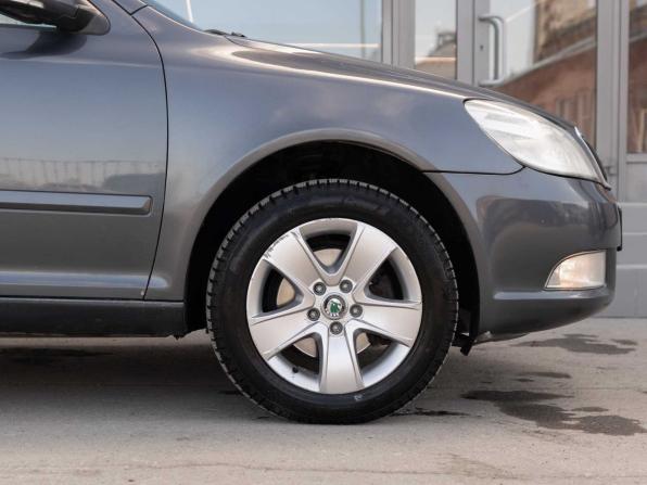 Skoda Octavia II (A5) Рестайлинг с пробегом 2012 года, цена 900 000 рублей, 166758 км, лифтбек, Автокод Объявления