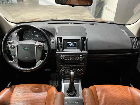 Land Rover Freelander II Рестайлинг 2 с пробегом 2014 года, цена 1 400 000 рублей, 281859 км, внедорожник, Автокод Объявления