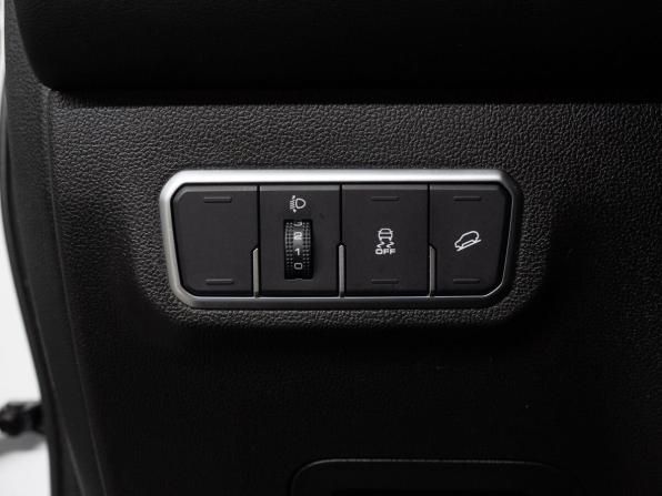 Haval M6 II с пробегом 2023 года, цена 1 720 000 рублей, 35000 км, внедорожник, Автокод Объявления