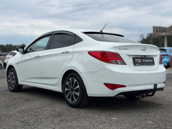 Hyundai Solaris I Рестайлинг с пробегом 2016 года, цена 825 000 рублей, 190800 км, седан, Автокод Объявления