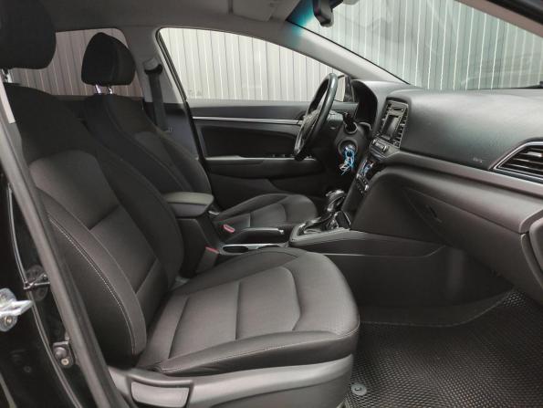 Hyundai Elantra VI (AD) Рестайлинг с пробегом 2018 года, цена 1 270 000 рублей, 148365 км, седан, Автокод Объявления