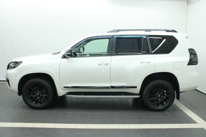 Toyota Land Cruiser Prado 150 Series Рестайлинг 3 с пробегом 2020 года, цена 6 310 000 рублей, 48192 км, внедорожник, Автокод Объявления