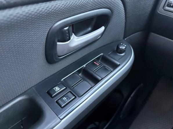 Suzuki Grand Vitara II с пробегом 2006 года, цена 750 000 рублей, 239000 км, внедорожник, Автокод Объявления