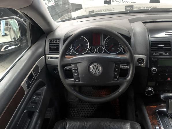 Volkswagen Touareg I Рестайлинг с пробегом 2008 года, цена 1 219 900 рублей, 250000 км, внедорожник, Автокод Объявления