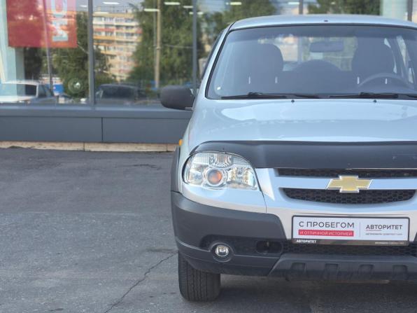 Chevrolet Niva I Рестайлинг с пробегом 2009 года, цена 269 000 рублей, 182600 км, внедорожник, Автокод Объявления
