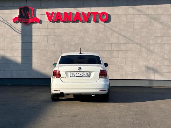 Volkswagen Polo V Рестайлинг с пробегом 2019 года, цена 980 000 рублей, 148200 км, седан, Автокод Объявления