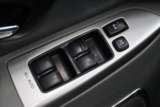Toyota Land Cruiser Prado 120 Series Рестайлинг с пробегом 2008 года, цена 2 075 750 рублей, 280333 км, внедорожник, Автокод Объявления