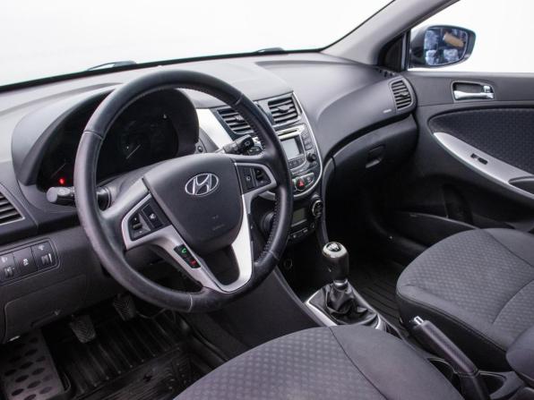 Hyundai Solaris I с пробегом 2012 года, цена 574 000 рублей, 354996 км, хэтчбек, Автокод Объявления