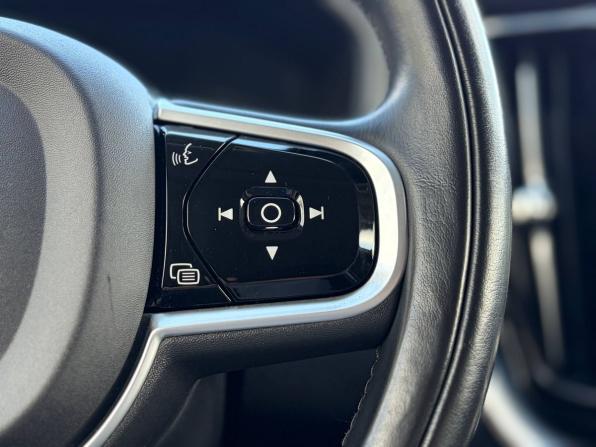 Volvo XC60 II с пробегом 2018 года, цена 3 195 000 рублей, 142000 км, внедорожник, Автокод Объявления