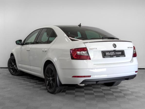 Skoda Octavia III (A7) Рестайлинг с пробегом 2020 года, цена 2 250 000 рублей, 83386 км, лифтбек, Автокод Объявления