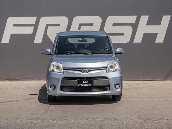 Toyota Sienta I Рестайлинг 2 с пробегом 2014 года, цена 1 325 000 рублей, 83097 км, компактвэн, Автокод Объявления