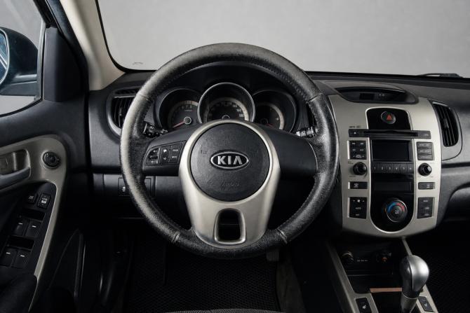 Kia Cerato II с пробегом 2009 года, цена 979 000 рублей, 223000 км, седан, Автокод Объявления