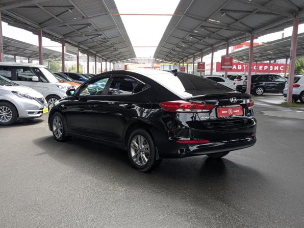 Hyundai Elantra VI (AD) с пробегом 2018 года, цена 1 154 900 рублей, 252000 км, седан, Автокод Объявления