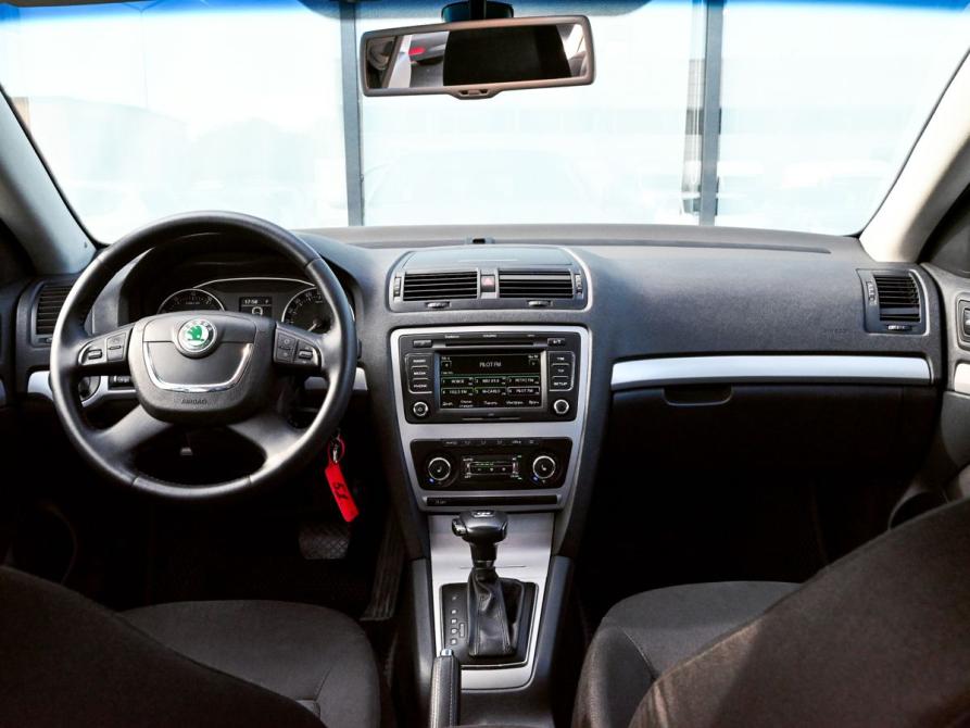Skoda Octavia II (A5) Рестайлинг Екатеринбург  - изображение 19