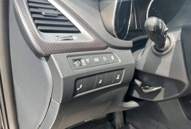 Hyundai Santa Fe III Рестайлинг с пробегом 2016 года, цена 1 690 000 рублей, 124702 км, внедорожник, Автокод Объявления