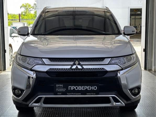 Mitsubishi Outlander III Рестайлинг 3 с пробегом 2019 года, цена 2 170 000 рублей, 105500 км, внедорожник, Автокод Объявления