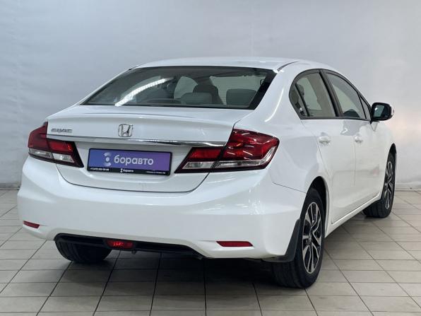 Honda Civic IX Рестайлинг с пробегом 2014 года, цена 1 090 000 рублей, 308619 км, седан, Автокод Объявления