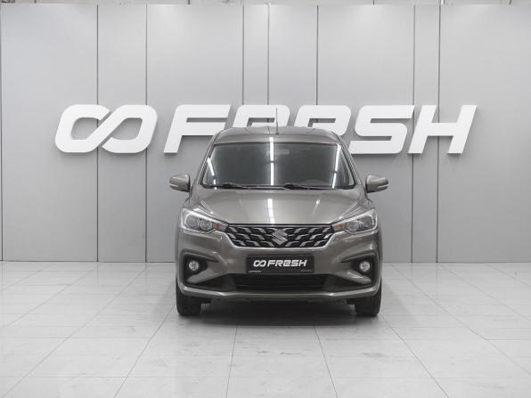 Suzuki Ertiga II Рестайлинг с пробегом 2022 года, цена 1 900 000 рублей, 135989 км, компактвэн, Автокод Объявления