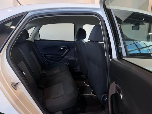 Volkswagen Polo V с пробегом 2013 года, цена 700 000 рублей, 233050 км, седан, Автокод Объявления