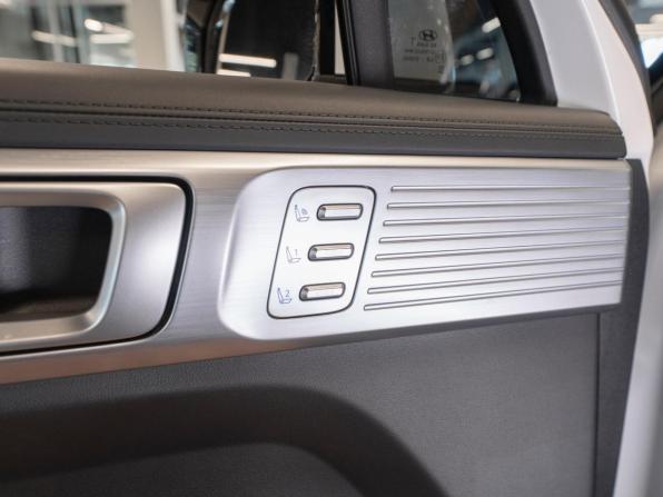 Hyundai Santa Fe V (MX5) с пробегом 2024 года, цена 5 400 000 рублей, 6830 км, внедорожник, Автокод Объявления