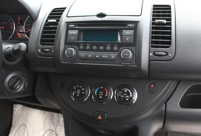 Nissan Note I Рестайлинг с пробегом 2013 года, цена 750 000 рублей, 180112 км, хэтчбек, Автокод Объявления