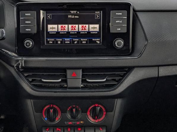 Volkswagen Polo VI с пробегом 2020 года, цена 1 355 000 рублей, 166189 км, лифтбек, Автокод Объявления