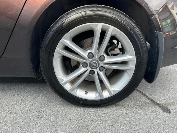 Opel Insignia I с пробегом 2013 года, цена 900 000 рублей, 148000 км, хэтчбек, Автокод Объявления