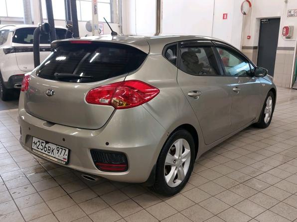 Kia Ceed II Рестайлинг с пробегом 2016 года, цена 950 000 рублей, 152058 км, хэтчбек, Автокод Объявления