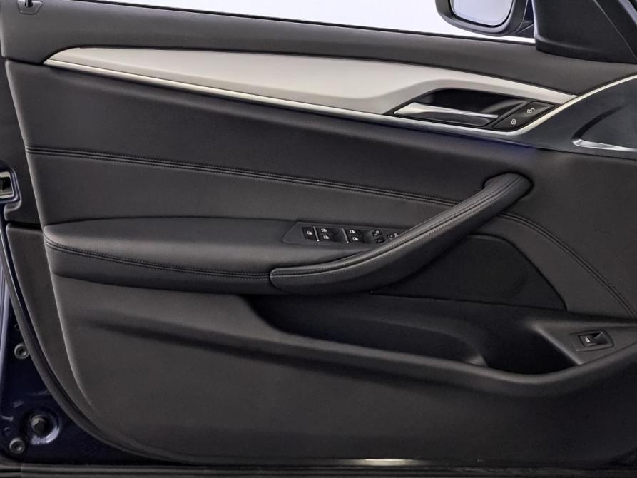 BMW 5 серии VII (G30/G31/G38) Москва  - изображение 19