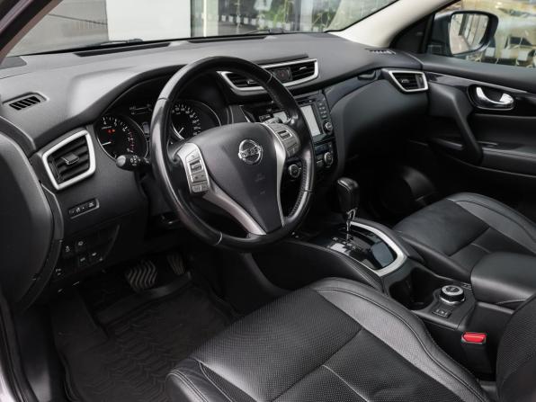 Nissan Qashqai II с пробегом 2014 года, цена 1 798 000 рублей, 98317 км, внедорожник, Автокод Объявления