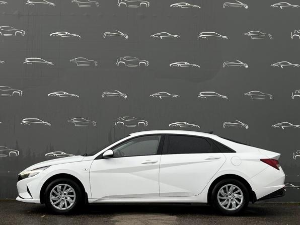 Hyundai Elantra VII (CN7) с пробегом 2022 года, цена 2 237 400 рублей, 30649 км, седан, Автокод Объявления