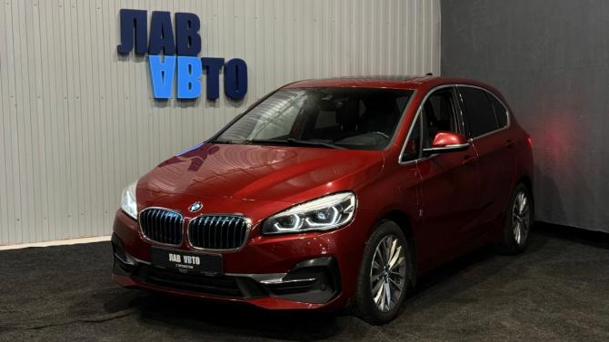 BMW 2 серии Active Tourer F45 Рестайлинг с пробегом 2019 года, цена 2 150 000 рублей, 120460 км, минивэн, Автокод Объявления