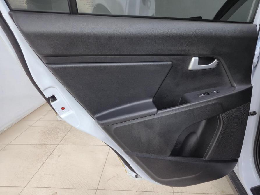 Kia Sportage III Альметьевск  - изображение 17